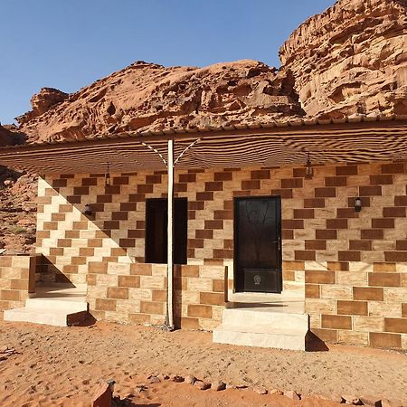 Bedouin Family Camp Hotel Wadi Rum Exterior foto