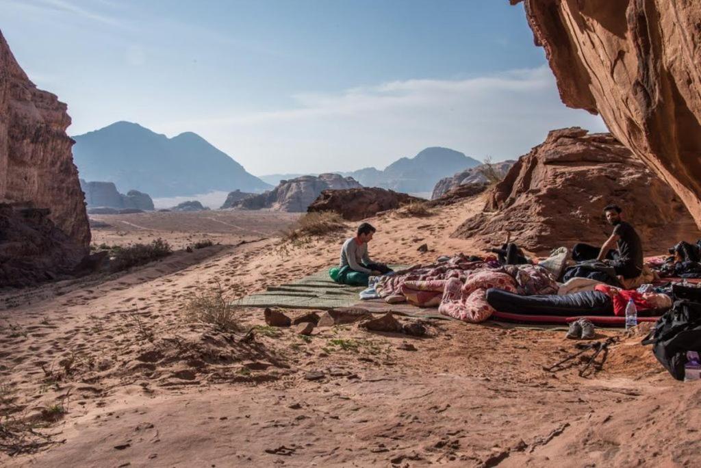 Bedouin Family Camp Hotel Wadi Rum Exterior foto
